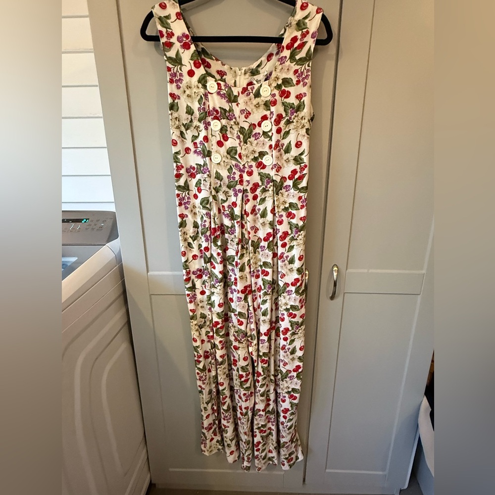 Vintage Jeffrey and Dara Floral Sleeveless jumpsuit